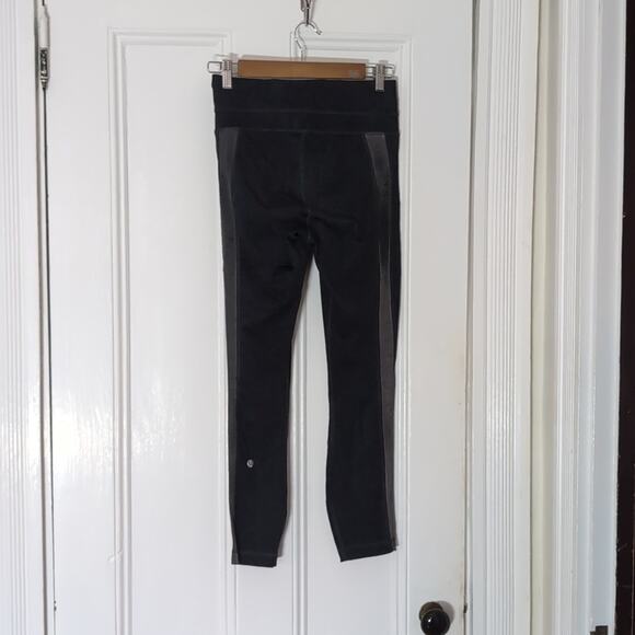 Lululemon Snake Reflective Leggings - Picture 3 of 5